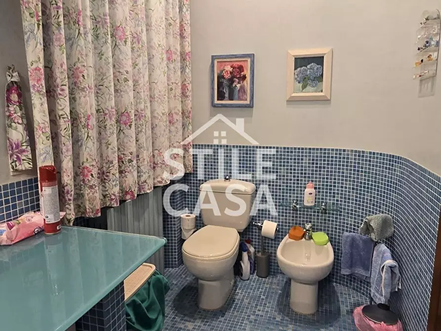 Immagine 8 di Villa in vendita  a Altopascio