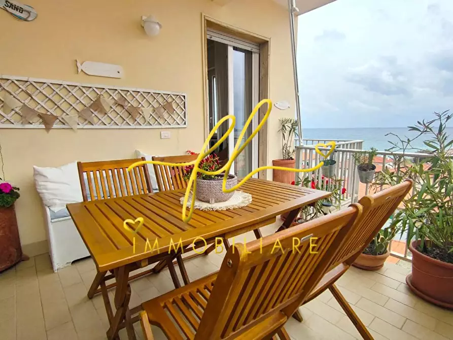 Immagine 24 di Appartamento in vendita  a Rosignano Marittimo