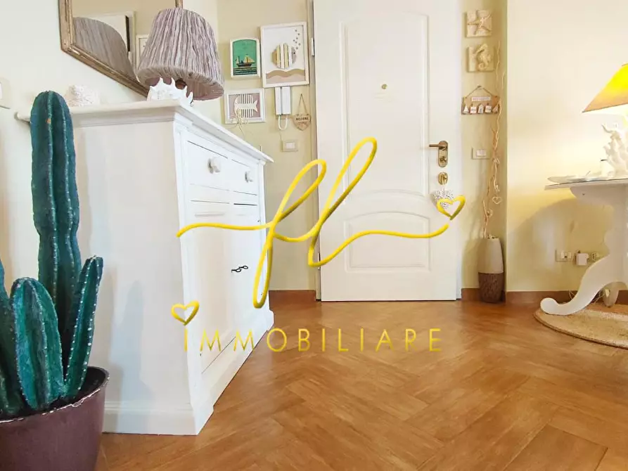 Immagine 8 di Appartamento in vendita  a Rosignano Marittimo