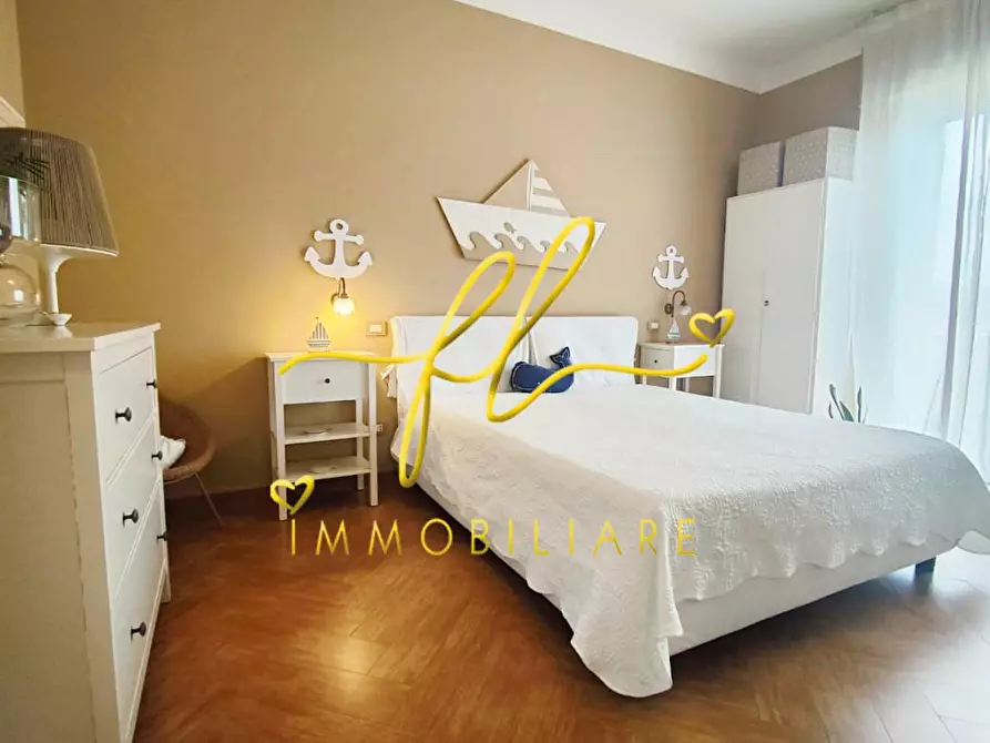 Immagine 27 di Appartamento in vendita  a Rosignano Marittimo