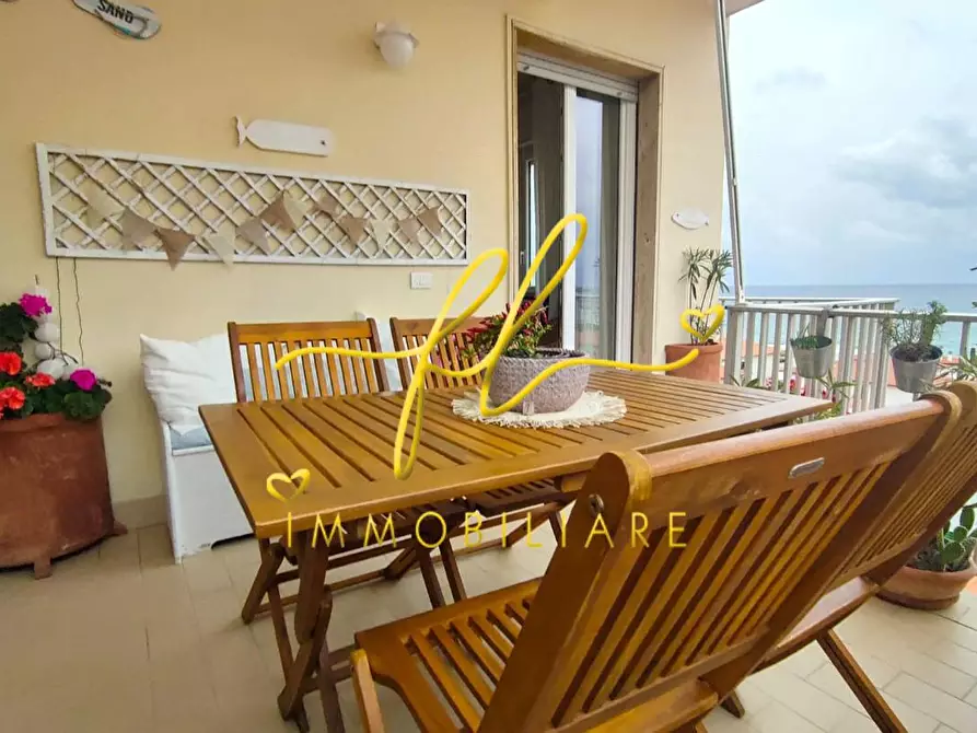 Immagine 41 di Appartamento in vendita  a Rosignano Marittimo