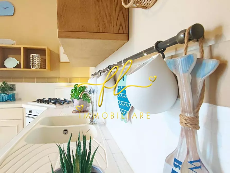 Immagine 19 di Appartamento in vendita  a Rosignano Marittimo