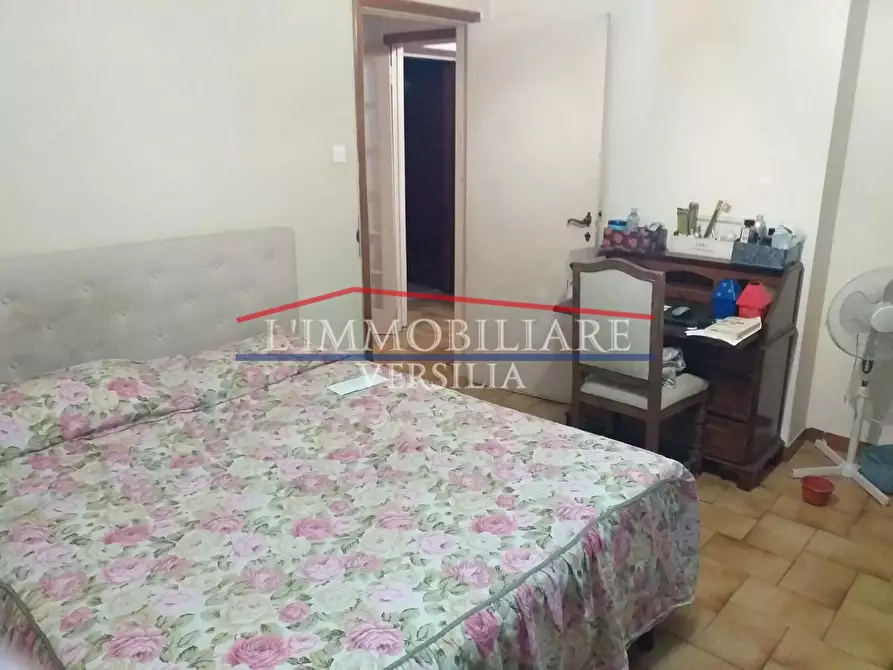 Immagine 13 di Appartamento in vendita  a Massa