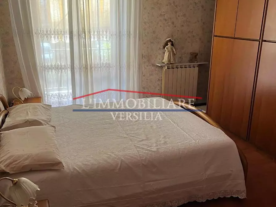 Immagine 13 di Appartamento in vendita  a Carrara