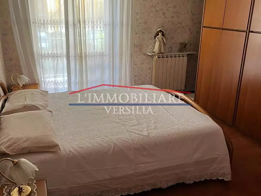 Immagine 14 di Appartamento in vendita  a Carrara