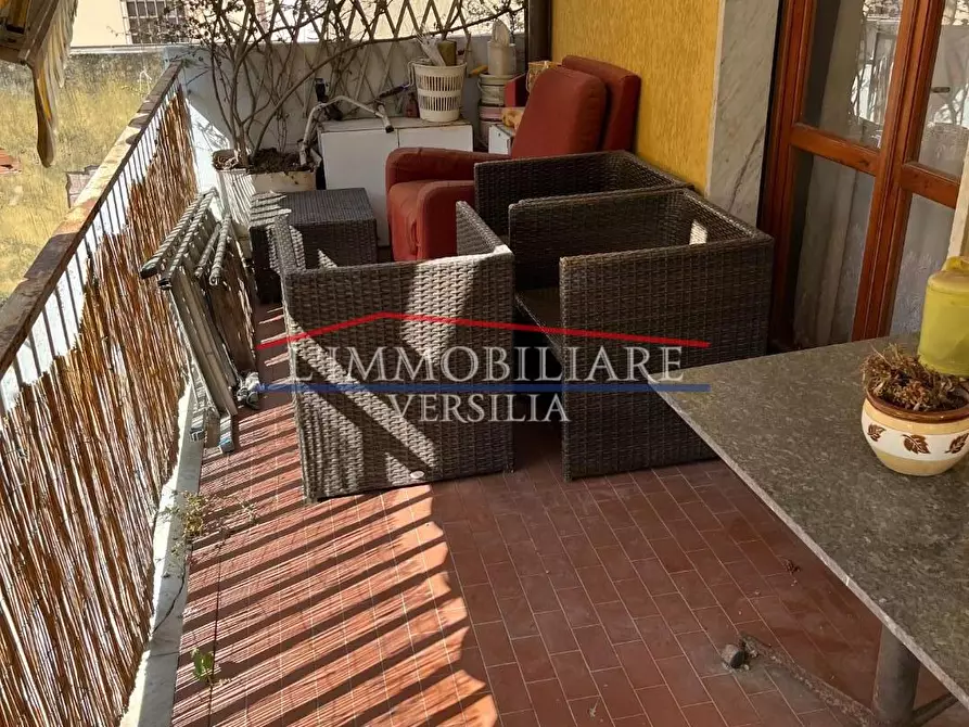 Immagine 17 di Appartamento in vendita  a Carrara