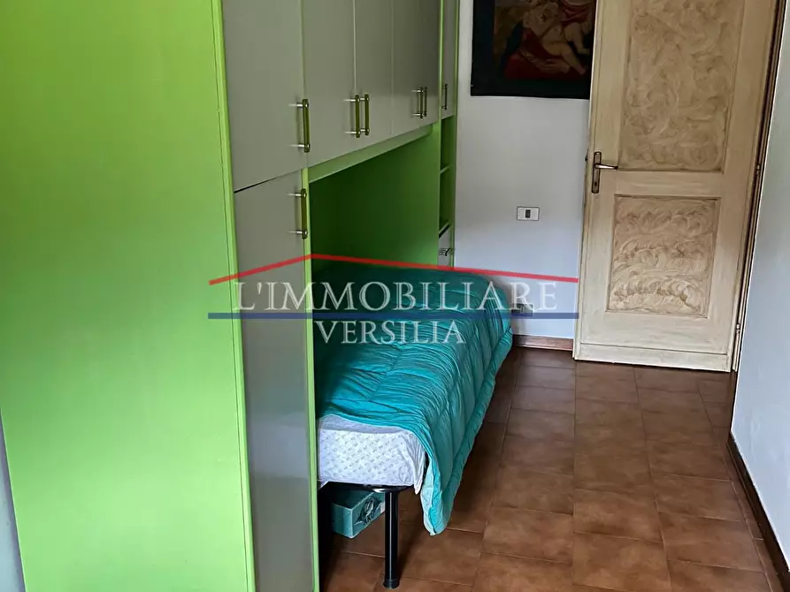 Immagine 13 di Appartamento in vendita  a Massa