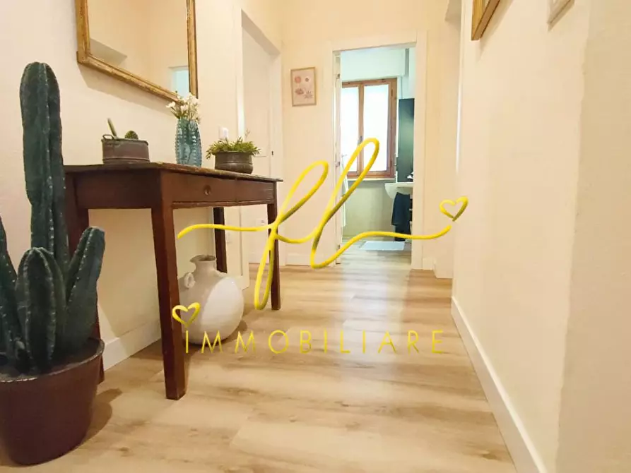 Immagine 18 di Appartamento in vendita  a Rosignano Marittimo