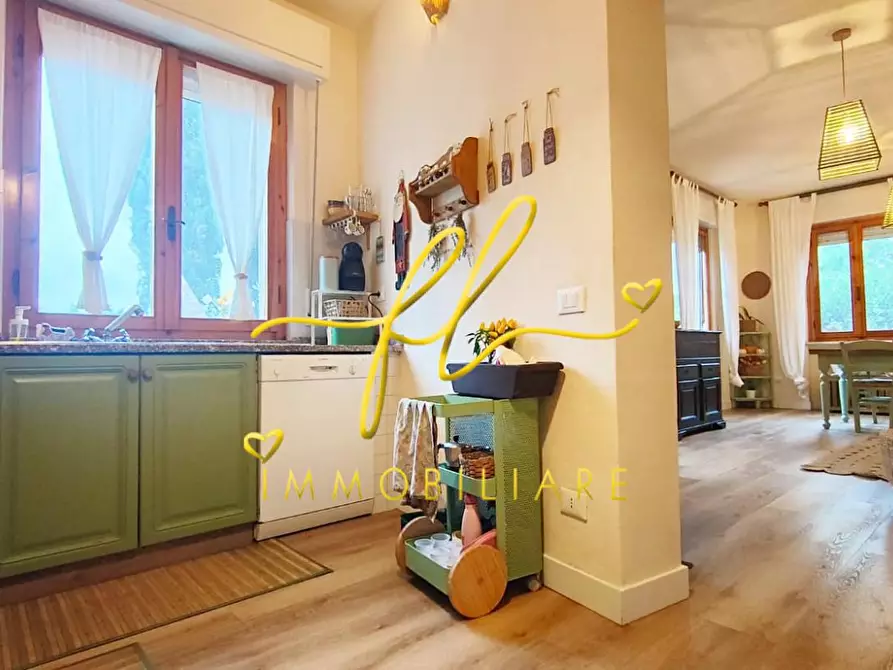 Immagine 13 di Appartamento in vendita  a Rosignano Marittimo