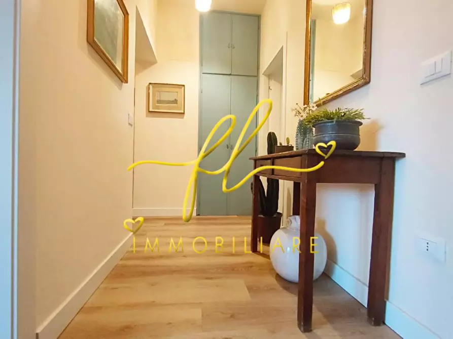 Immagine 36 di Appartamento in vendita  a Rosignano Marittimo