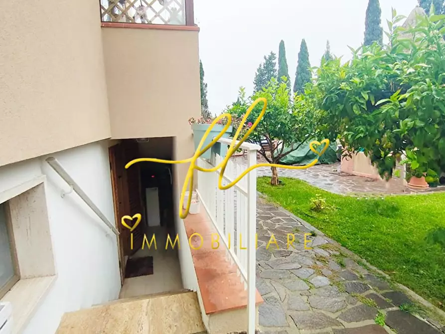 Immagine 55 di Appartamento in vendita  a Rosignano Marittimo