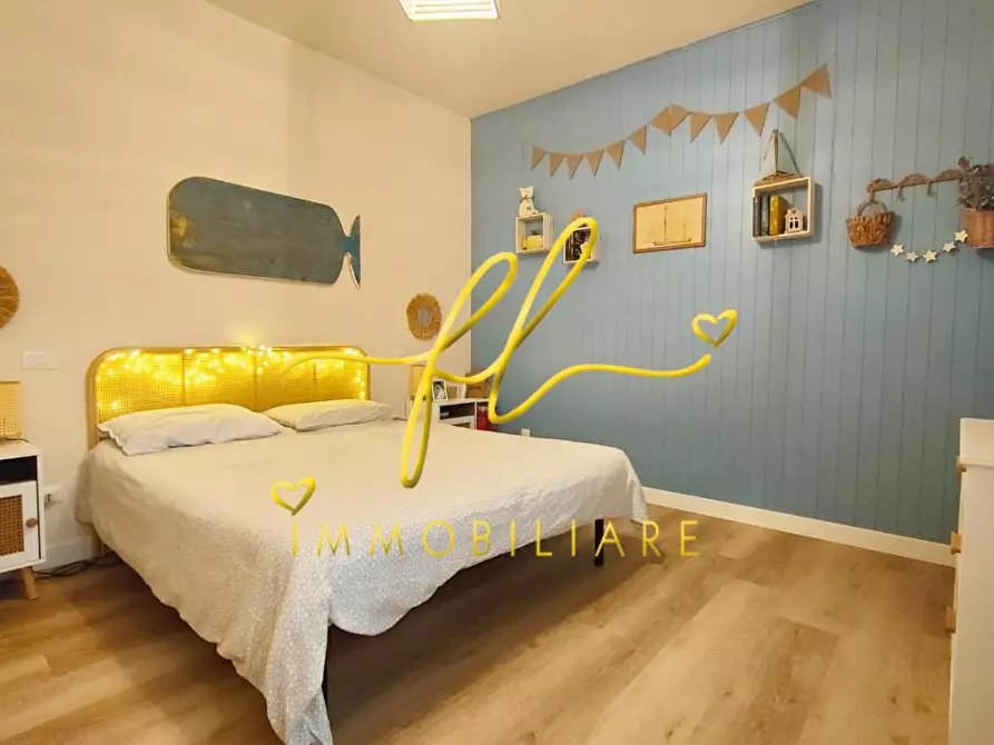Immagine 25 di Appartamento in vendita  a Rosignano Marittimo