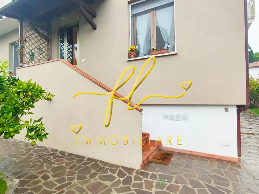 Immagine 50 di Appartamento in vendita  a Rosignano Marittimo