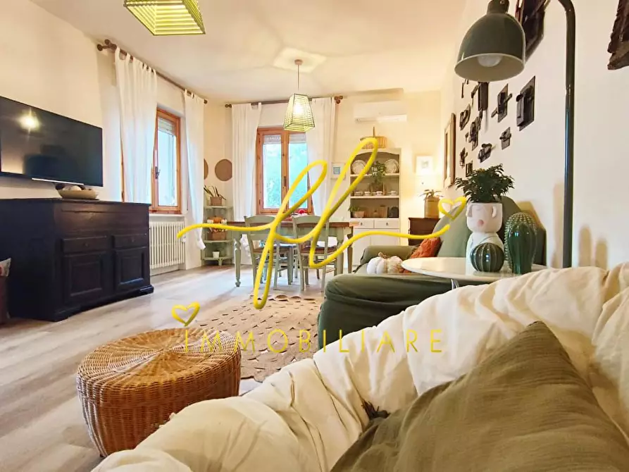 Immagine 5 di Appartamento in vendita  a Rosignano Marittimo