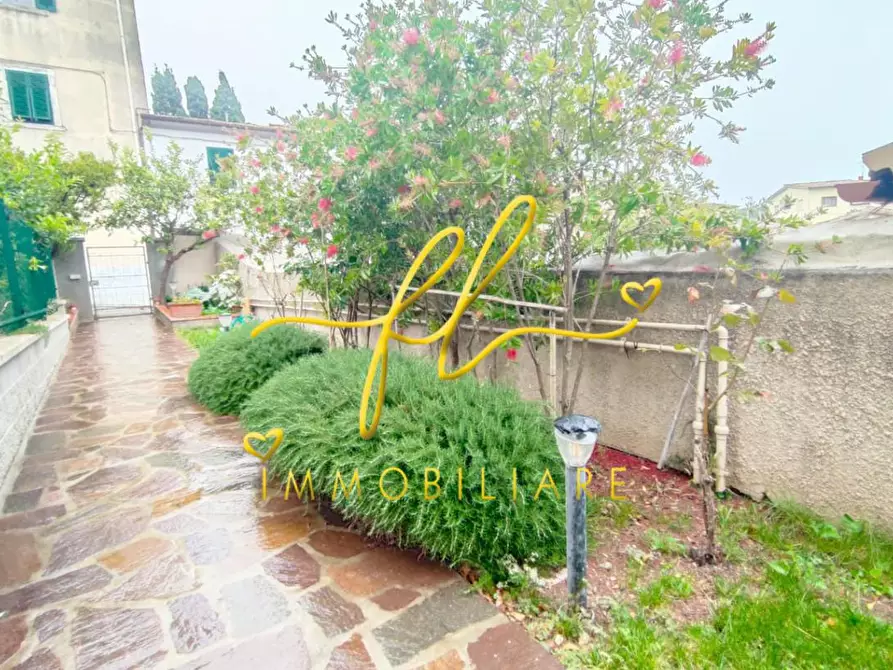 Immagine 42 di Appartamento in vendita  a Rosignano Marittimo