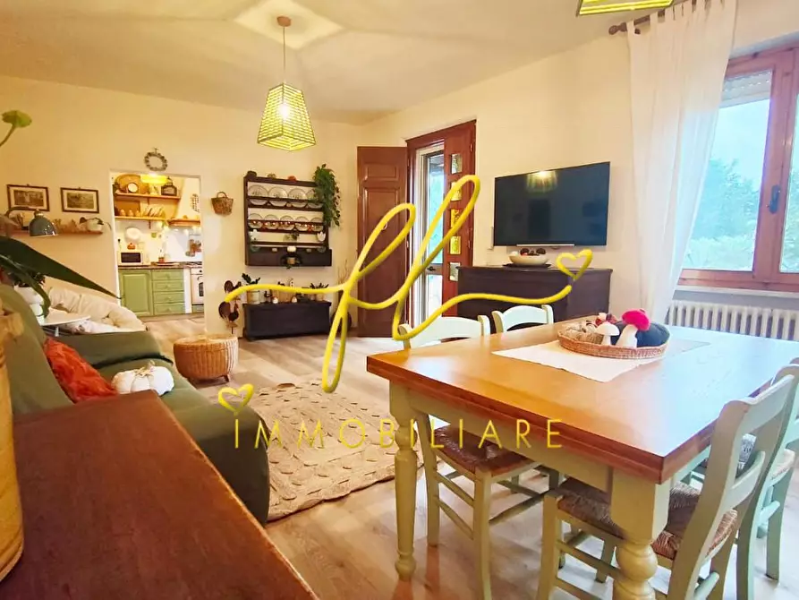 Immagine 7 di Appartamento in vendita  a Rosignano Marittimo