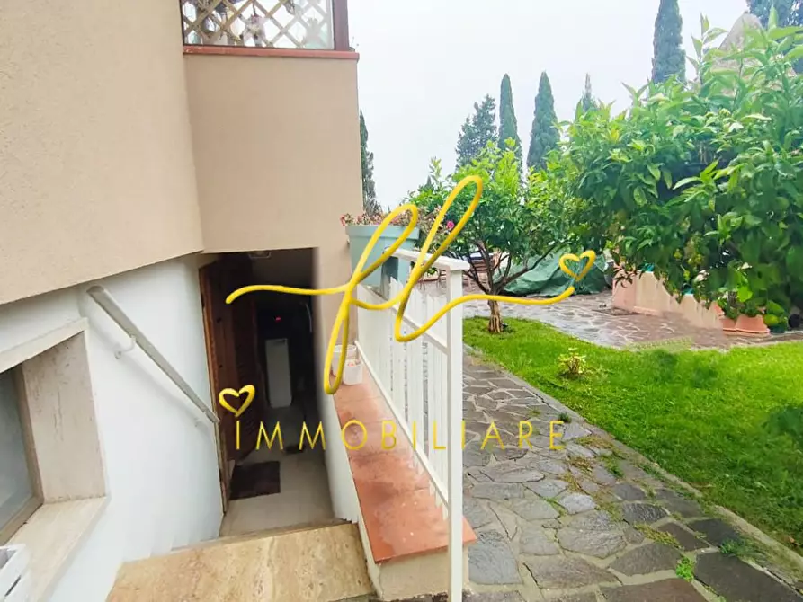 Immagine 48 di Appartamento in vendita  a Rosignano Marittimo