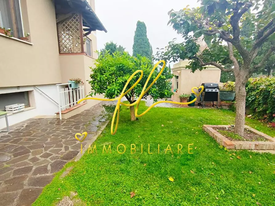 Immagine 47 di Appartamento in vendita  a Rosignano Marittimo