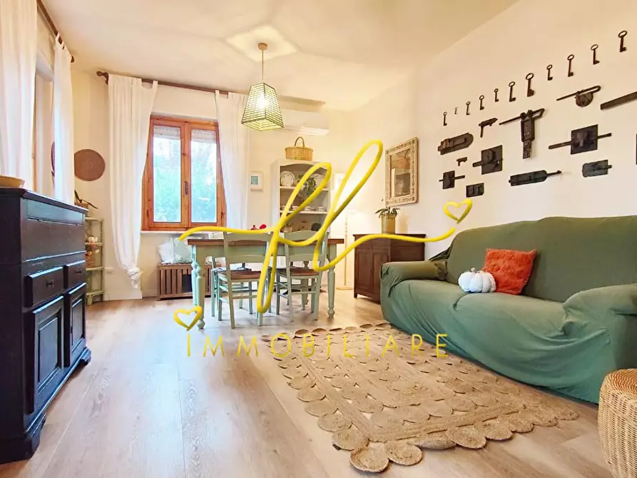 Immagine 2 di Appartamento in vendita  a Rosignano Marittimo