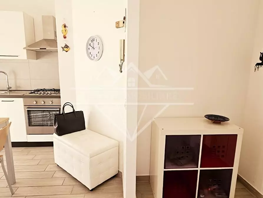 Immagine 3 di Appartamento in affitto  a Carrara