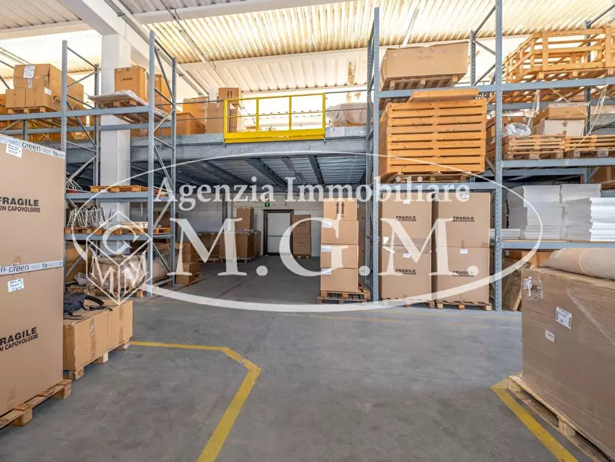 Immagine 14 di Attività artigianale in vendita  a Vicopisano