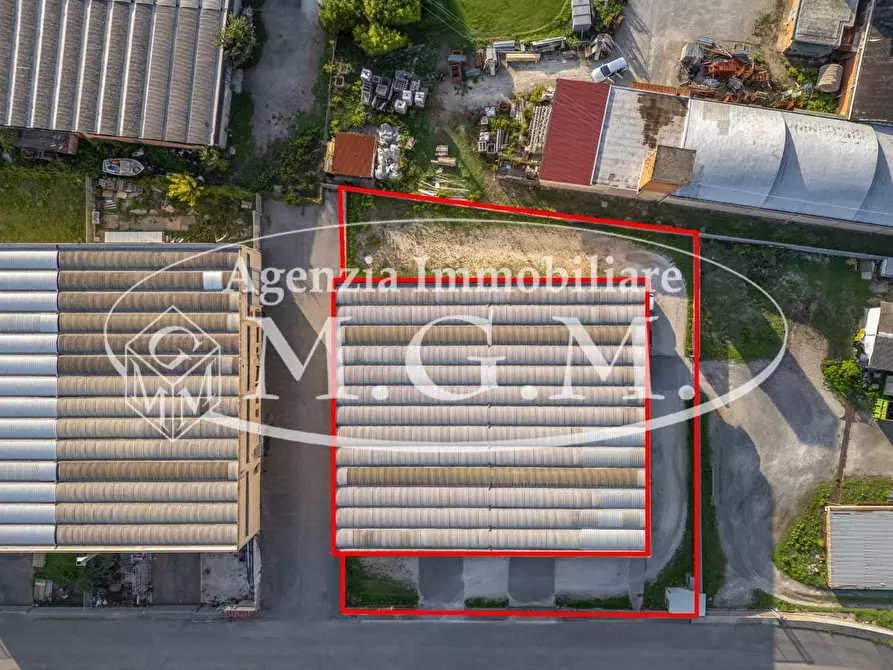 Immagine 2 di Attività artigianale in vendita  a Vicopisano