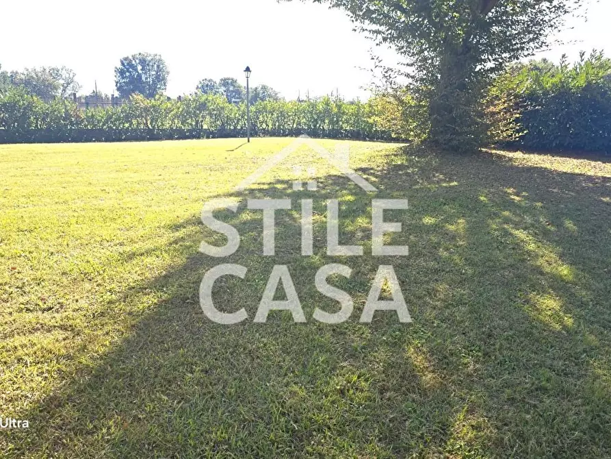 Immagine 9 di Villa in vendita  a Fucecchio