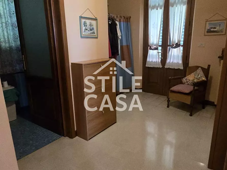 Immagine 15 di Villa in vendita  a Fucecchio