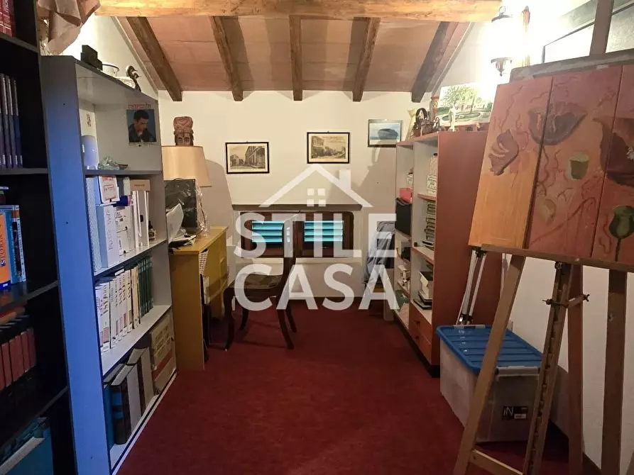 Immagine 22 di Villa in vendita  a Fucecchio