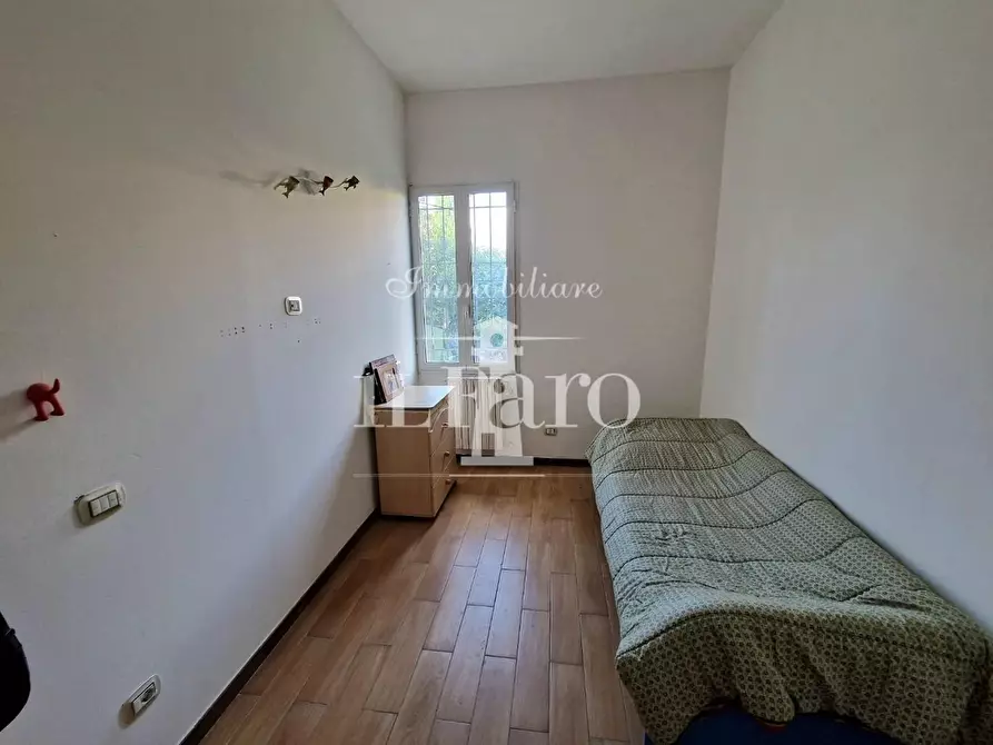 Immagine 16 di Appartamento in vendita  a Prato