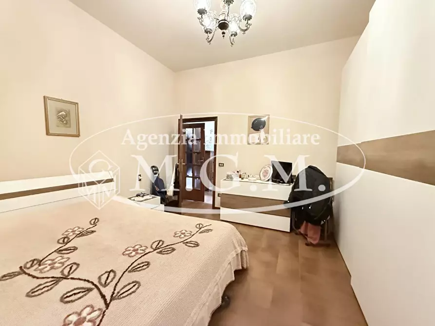 Immagine 11 di Casa semindipendente in vendita  a Castelfranco Di Sotto