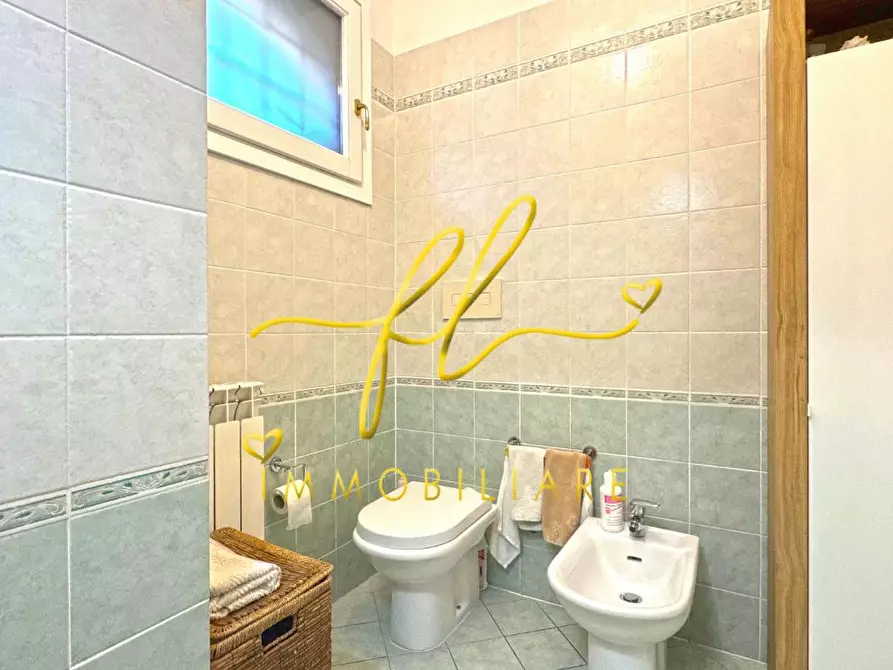 Immagine 17 di Appartamento in vendita  a Casale Marittimo