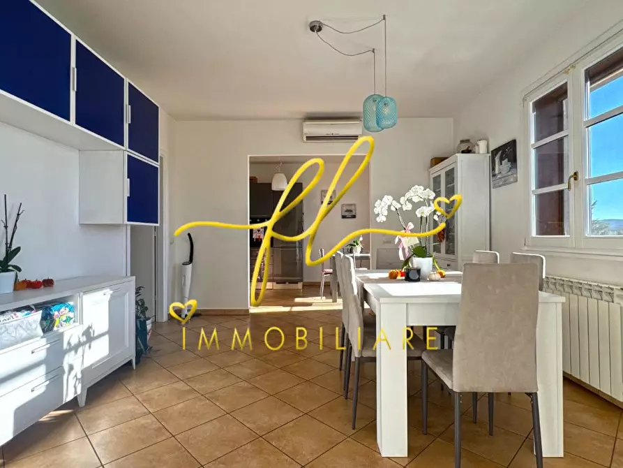 Immagine 5 di Appartamento in vendita  a Casale Marittimo