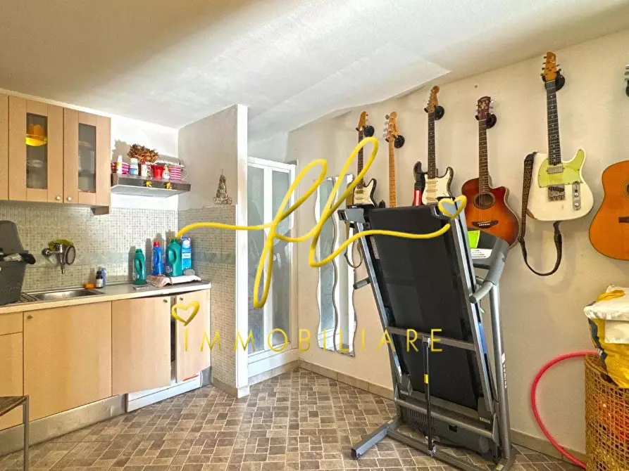 Immagine 24 di Appartamento in vendita  a Casale Marittimo