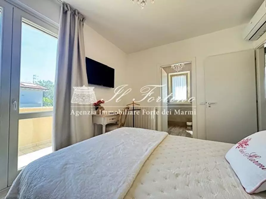 Immagine 17 di Casa bifamiliare in affitto  a Forte Dei Marmi
