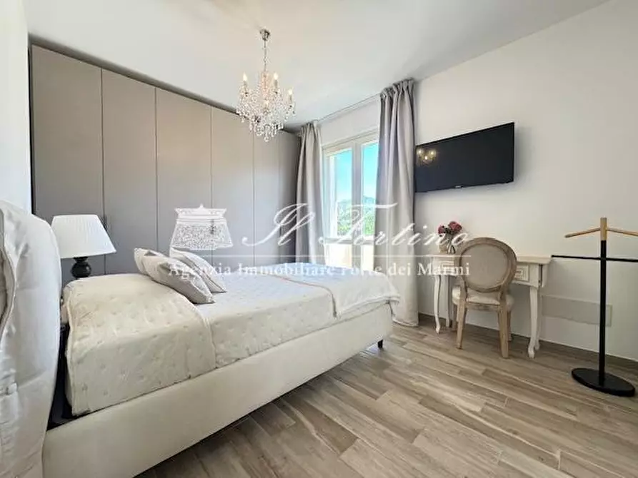 Immagine 15 di Casa bifamiliare in affitto  a Forte Dei Marmi