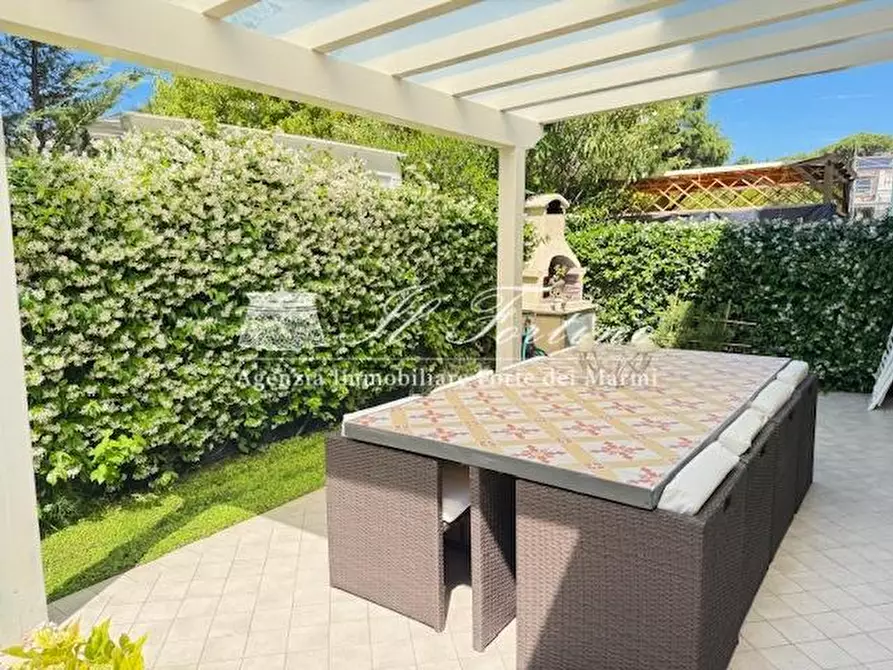 Immagine 27 di Casa bifamiliare in affitto  a Forte Dei Marmi