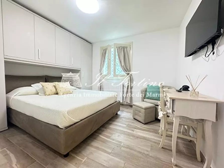 Immagine 23 di Casa bifamiliare in affitto  a Forte Dei Marmi