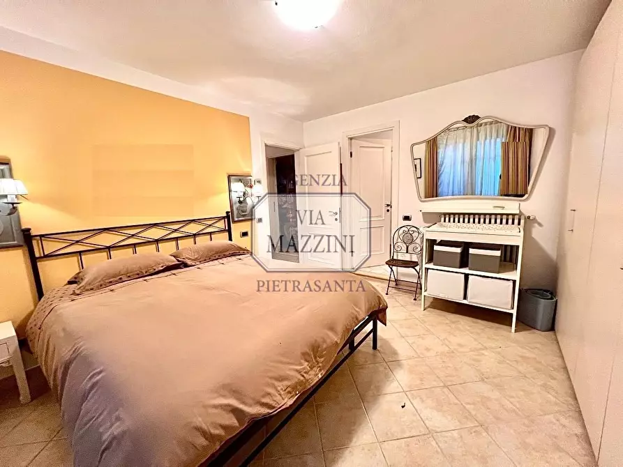 Immagine 26 di Villa in vendita  a Forte Dei Marmi