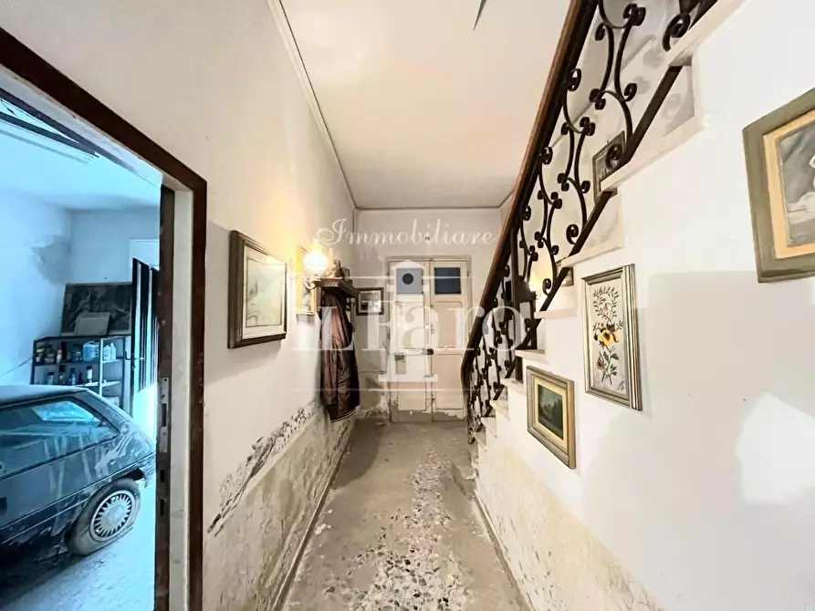 Immagine 14 di Terratetto in vendita  a Campi Bisenzio