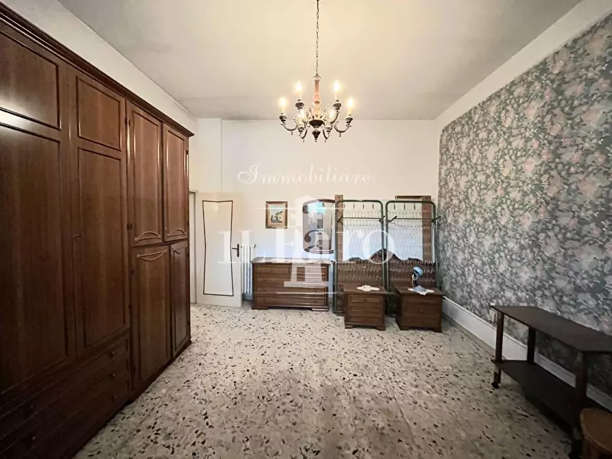 Immagine 8 di Terratetto in vendita  a Campi Bisenzio