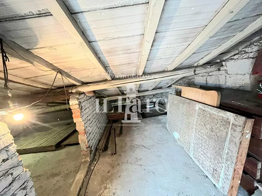 Immagine 18 di Terratetto in vendita  a Campi Bisenzio