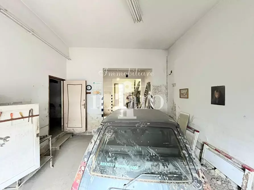 Immagine 24 di Terratetto in vendita  a Campi Bisenzio