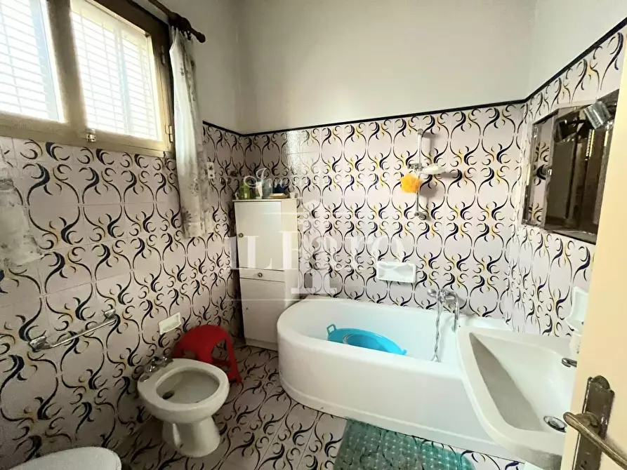 Immagine 17 di Terratetto in vendita  a Campi Bisenzio