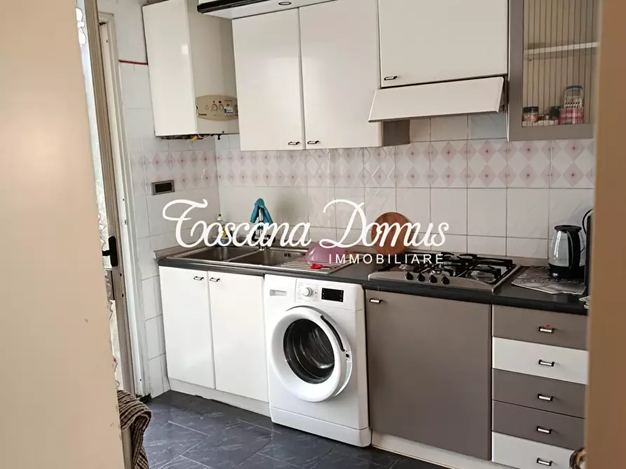 Immagine 12 di Appartamento in affitto  a Siena