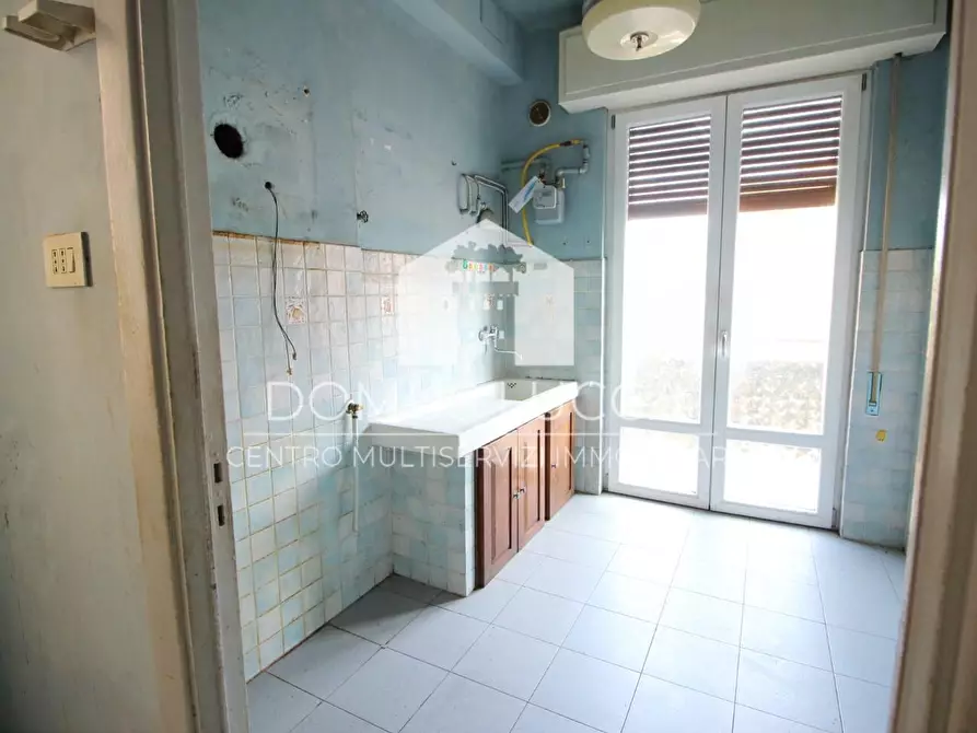 Immagine 24 di Appartamento in vendita  a Lucca