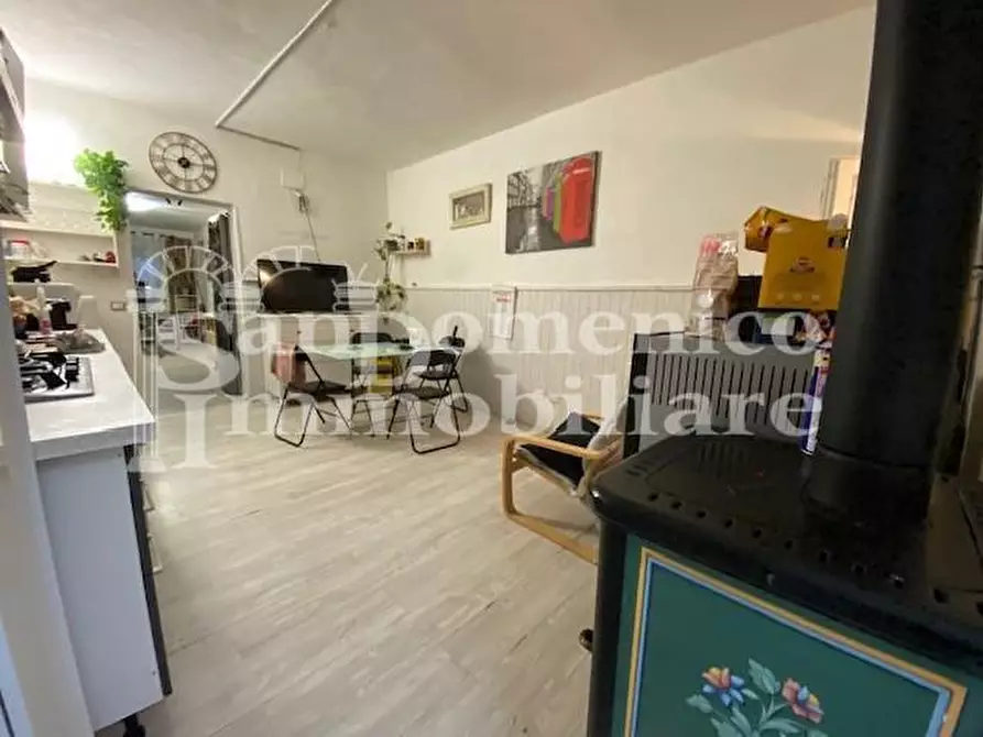 Immagine 3 di Appartamento in vendita  a Cascina