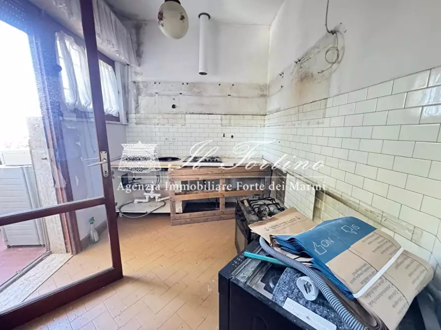 Immagine 8 di Casa indipendente in vendita  a Forte Dei Marmi