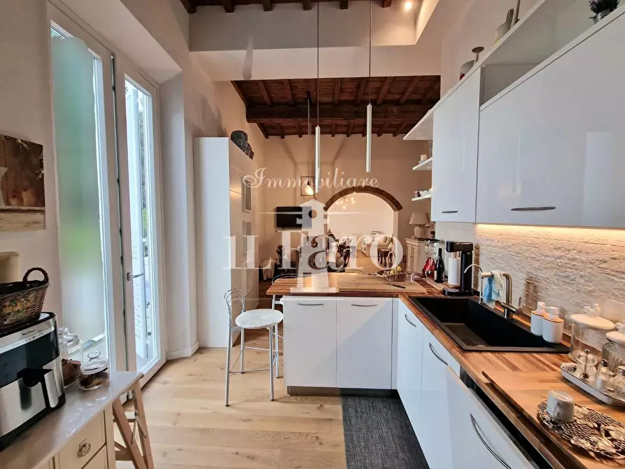 Immagine 11 di Appartamento in vendita  a Signa