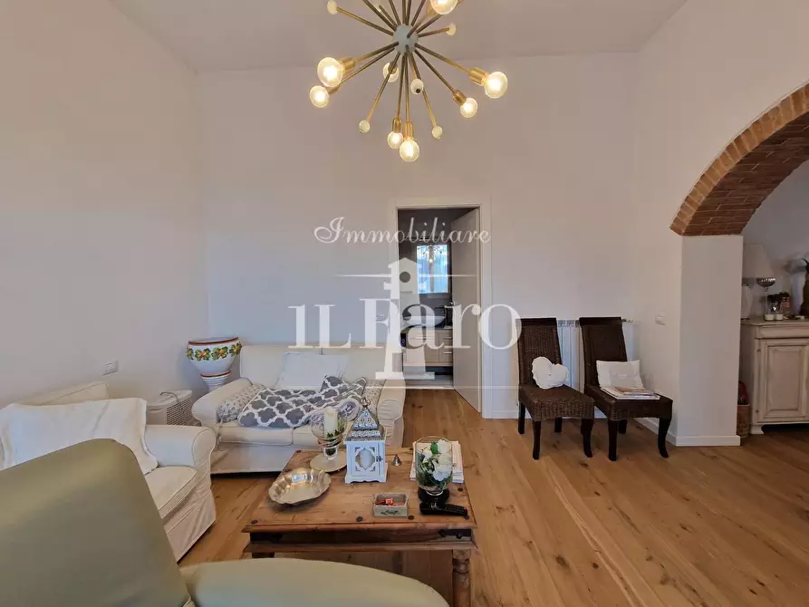 Immagine 4 di Appartamento in vendita  a Signa